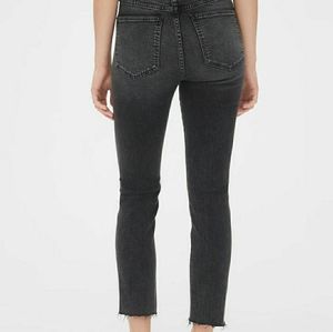 High Rise Cigarette Jeans w/ Smoothing Pockets
